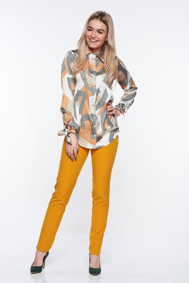 Camasa dama PrettyGirl alba cu croi larg din material satinat cu guler ascutit