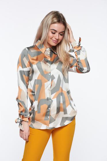 Camasa dama PrettyGirl alba cu croi larg din material satinat cu guler ascutit