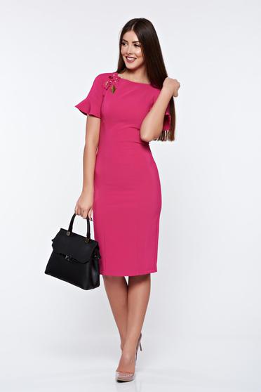 poze cu Rochie LaDonna roz eleganta captusita pe interior cu aplicatii cusute manual