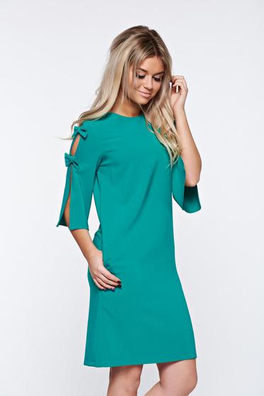 poze cu Rochie LaDonna verde eleganta din stofa usor elastica cu croi larg