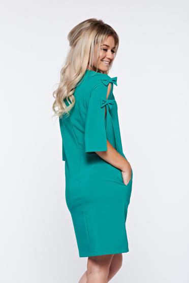 poze cu Rochie LaDonna verde eleganta din stofa usor elastica cu croi larg