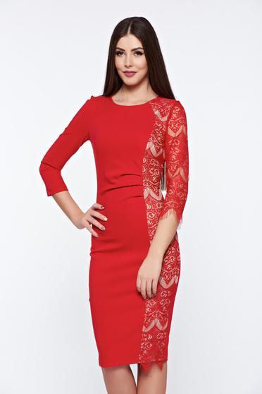 poze cu Rochie StarShinerS rosie eleganta tip creion cu aplicatii de dantela