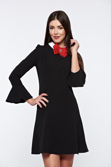 Rochie PrettyGirl neagra eleganta din stofa usor elastica captusita pe interior