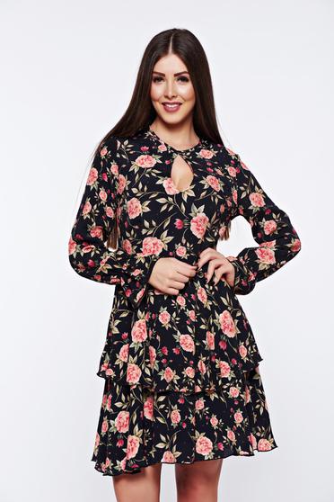 Rochie PrettyGirl neagra de zi in clos din material vaporos cu volanase