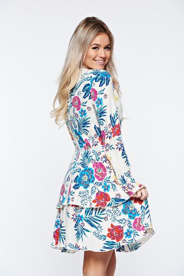 poze cu Rochie PrettyGirl alba de zi in clos din material vaporos cu volanase