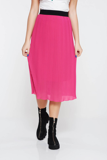 Fusta roz casual plisata cu elastic in talie captusita pe interior