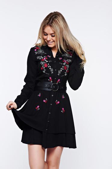 Rochie Top Secret neagra de zi brodata in clos cu elastic in talie
