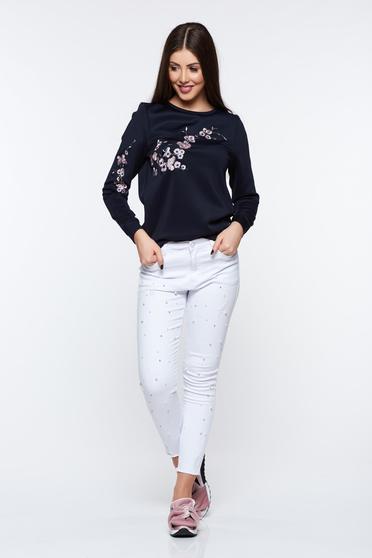 poze cu Bluza dama Top Secret albastra-inchis casual brodata cu croi larg din material usor elastic