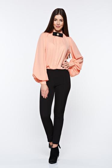 poze cu Camasa dama PrettyGirl piersica eleganta cu croi larg din material vaporos cu maneci bufante