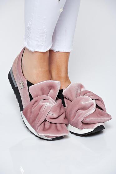 poze cu Pantofi sport rosa MissQ casual cu talpa usoara din catifea si interior de piele