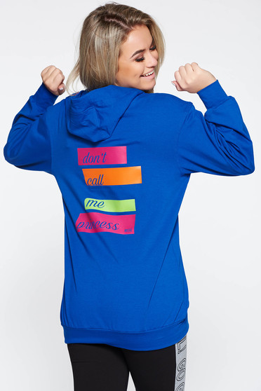 Hanorac MissQ albastru casual cu print cu gluga nedetasabila