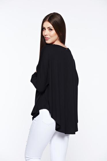 poze cu Bluza dama MissQ neagra casual cu croi larg din material elastic si fin