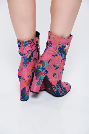 poze cu Botine MissQ roz casual cu toc inalt si gros si interior din piele