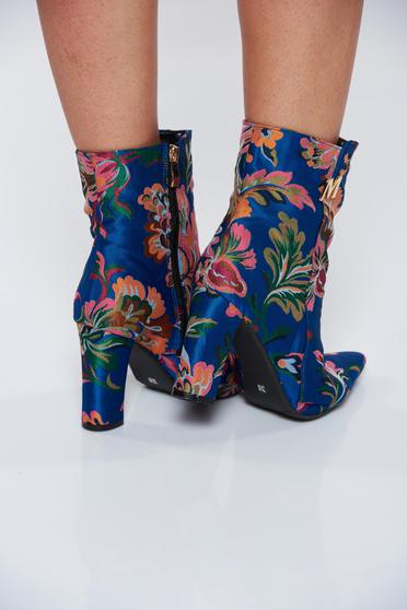 poze cu Botine MissQ albastra casual cu toc inalt si gros si interior din piele