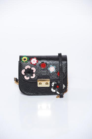 Geanta dama Top Secret neagra casual din piele ecologica cu imitatie de sarpe cu aplicatii florale