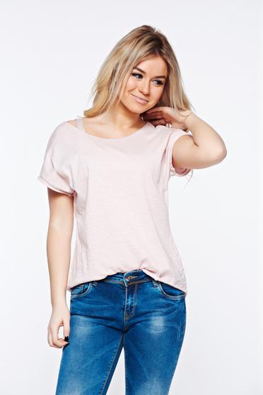 Tricou rosa casual cu croi larg din bumbac elastic accesorizat cu maiou