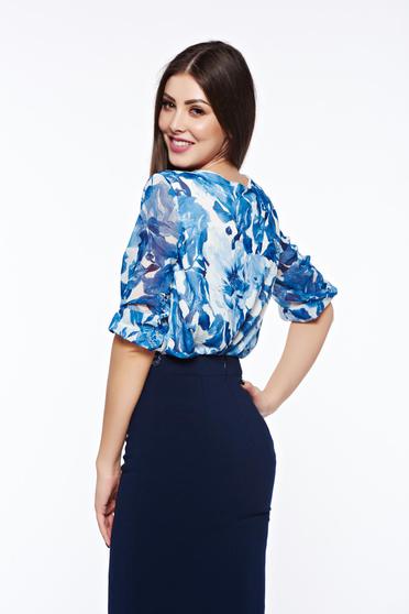 poze cu Bluza dama LaDonna albastra eleganta cu croi larg din material vaporos cu decolteu rotunjit