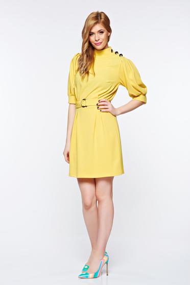 poze cu Rochie Artista galbena eleganta din material elastic cu maneci bufante accesorizata cu cordon