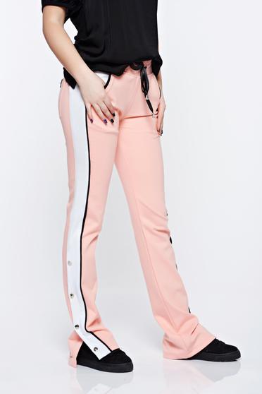 Pantaloni Ocassion rosa casual din bumbac cu buzunare cu elastic si snur in talie