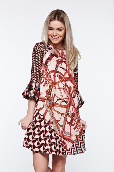 Rochie PrettyGirl rosa eleganta cu croi larg din material satinat captusita pe interior