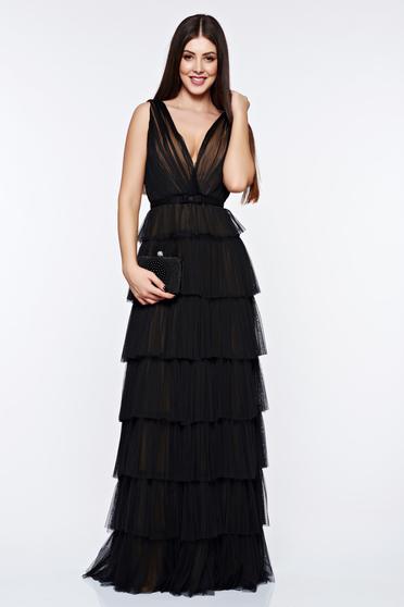 poze cu Rochie Ana Radu neagra de lux din tul captusita pe interior cu decolteu adanc cu volanase
