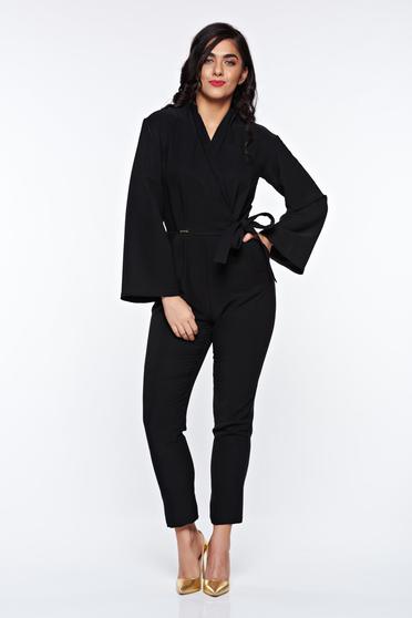 Salopeta PrettyGirl neagra eleganta din stofa usor elastica cu buzunare si maneci clopot