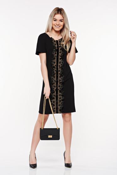 Rochie neagra eleganta StarShinerS cu croi larg cu aplicatii de dantela