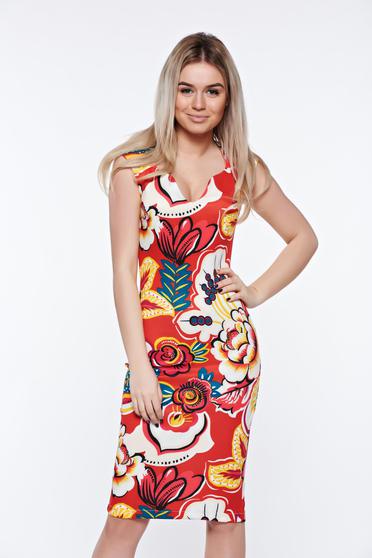 Rochie PrettyGirl portocalie eleganta tip creion din material usor elastic cu decolteu