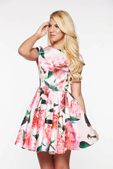Rochie Artista rosa de ocazie in clos din material satinat captusita pe interior