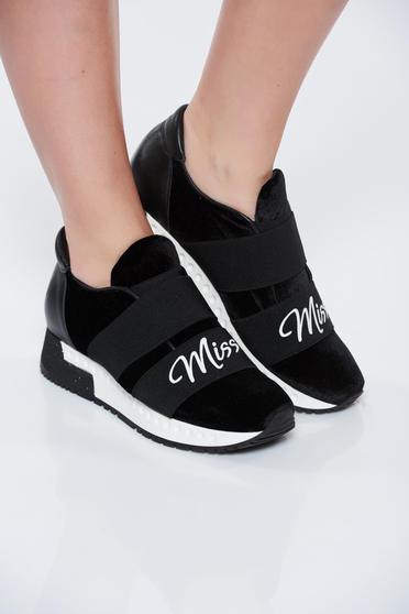 Pantofi sport MissQ negri casual cu talpa usoara din catifea si piele naturala in interior