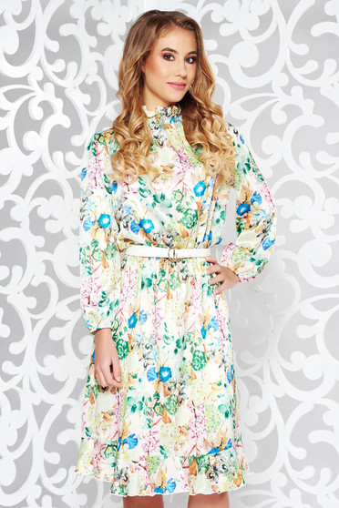 Rochie PrettyGirl verde-deschis din material vaporos si satinat captusita pe interior cu elastic in talie