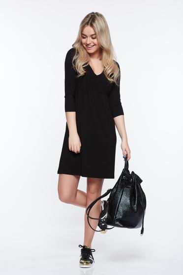 Rochie MissQ neagra casual cu croi larg din material elastic si fin cu decolteu in v