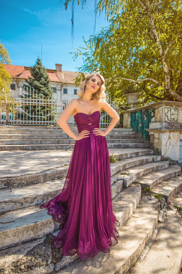 Rochie Ana Radu mov de lux din tul captusita pe interior cu bust buretat cu umeri goi