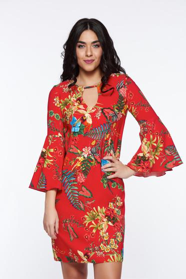 Rochie PrettyGirl rosie de zi cu croi larg din material usor elastic cu maneci clopot