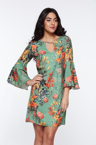 Rochie PrettyGirl verde de zi cu croi larg din material usor elastic cu maneci clopot