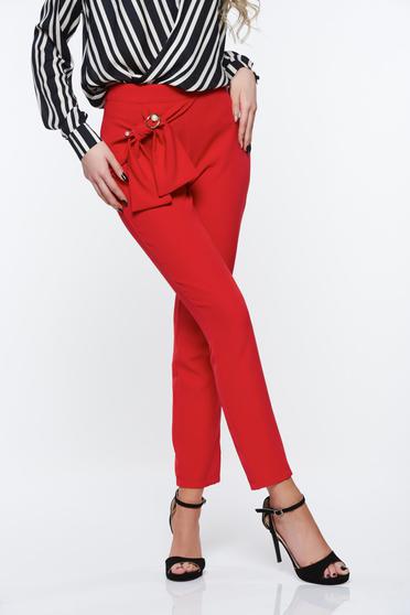 Pantaloni PrettyGirl rosii eleganti conici din material usor elastic cu talie inalta
