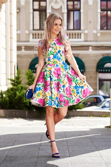 Rochie StarShinerS roz de ocazie in clos din material satinat usor elastic captusita pe interior