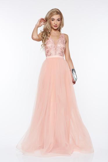 Rochie LaDonna piersica de ocazie din tul captusita pe interior cu aplicatii de dantela cu paiete