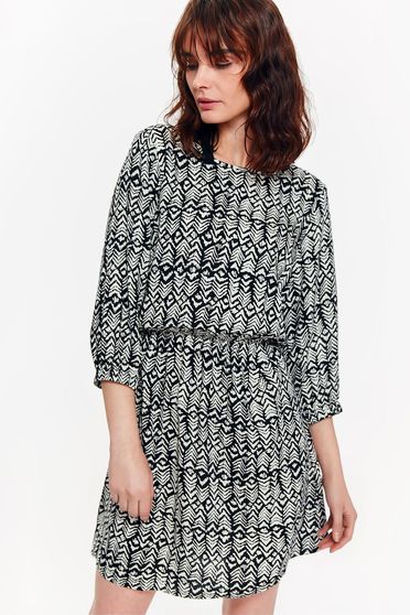 Rochie Top Secret neagra casual cu croi larg din material vaporos cu elastic in talie