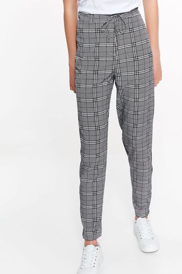 Pantaloni Top Secret negri casual cu talie inalta din stofa neelastica cu snur in talie