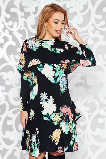 Rochie PrettyGirl rosa de zi din material vaporos captusita pe interior cu volanase