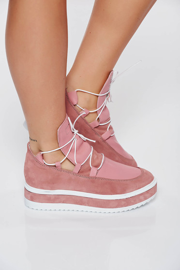 Pantofi sport rosa casual din piele naturala cu talpa joasa accesorizat cu snur
