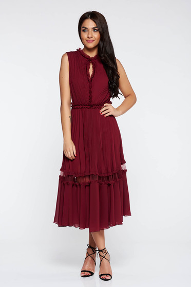 Rochie visinie de ocazie in clos din material vaporos captusita pe interior cu volanase