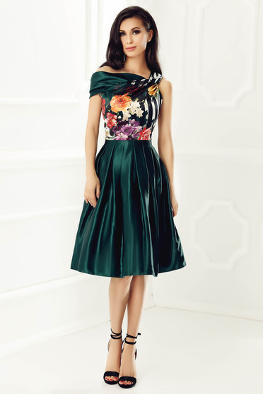 Rochie verde de ocazie fara maneci din material satinat cu imprimeu floral captusita pe interior