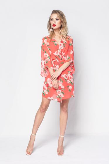 Rochie PrettyGirl rosie eleganta din material vaporos si transparent captusita pe interior cu imprimeuri florale
