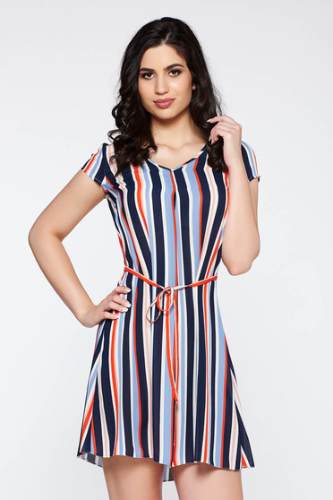 Rochie albastra-inchis casual cu croi larg din material vaporos accesorizata cu cordon