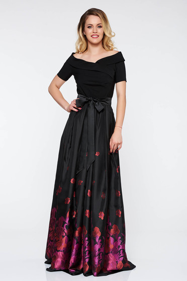 Rochie Artista mov de ocazie in clos din material satinat captusita pe interior cu imprimeuri florale