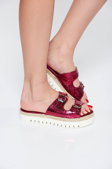 Papuci StarShinerS roz casual din piele naturala cu talpa joasa accesorizati cu catarame