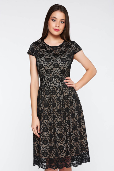 Rochie neagra de ocazie in clos din dantela captusita pe interior