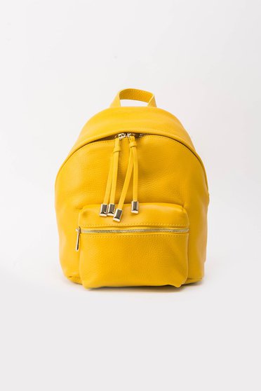 Rucsac galben casual din piele naturala cu accesorii metalice